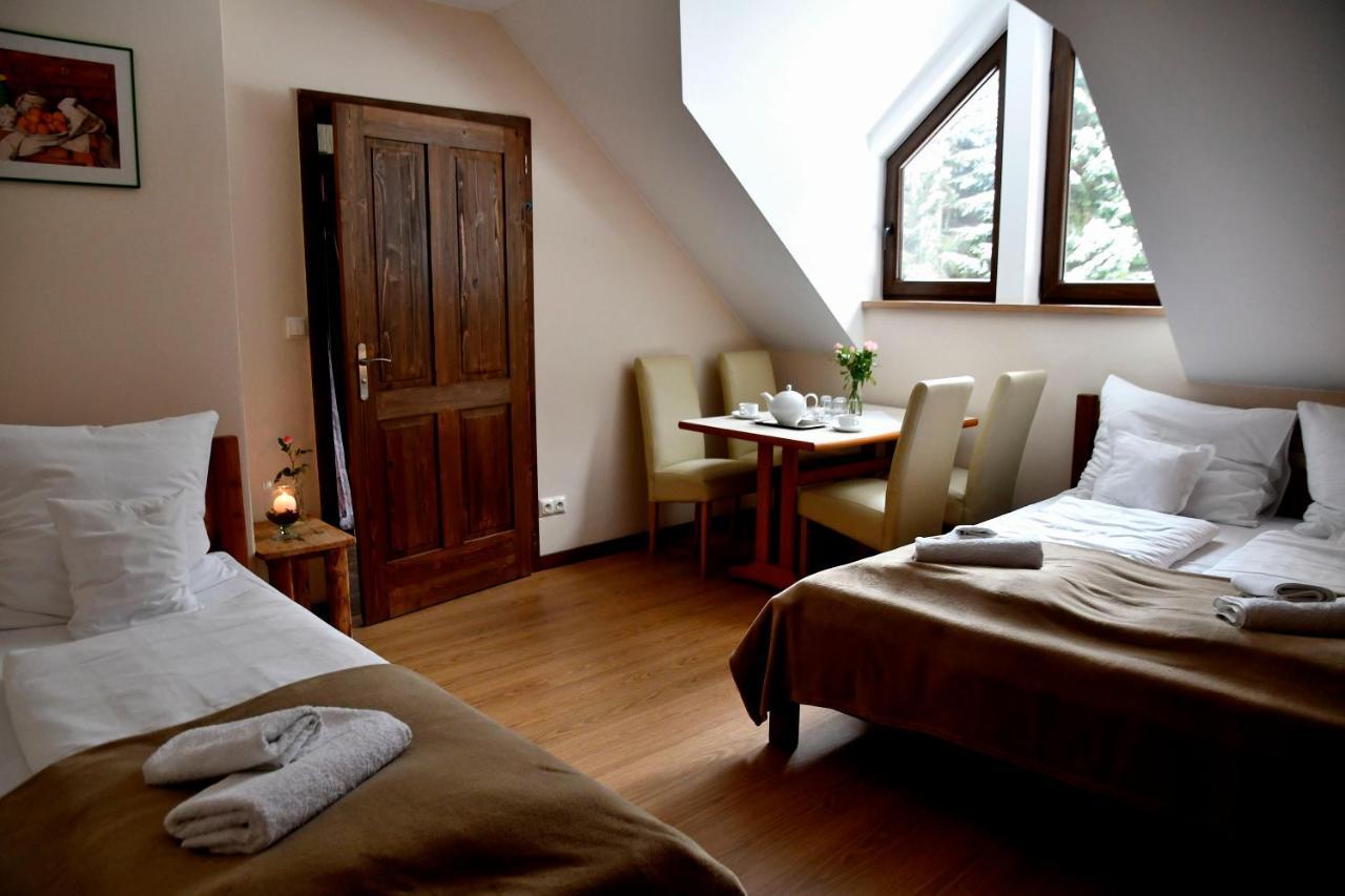 Gosciniec Pod Lubomirem Bed and Breakfast Weglowka  Buitenkant foto