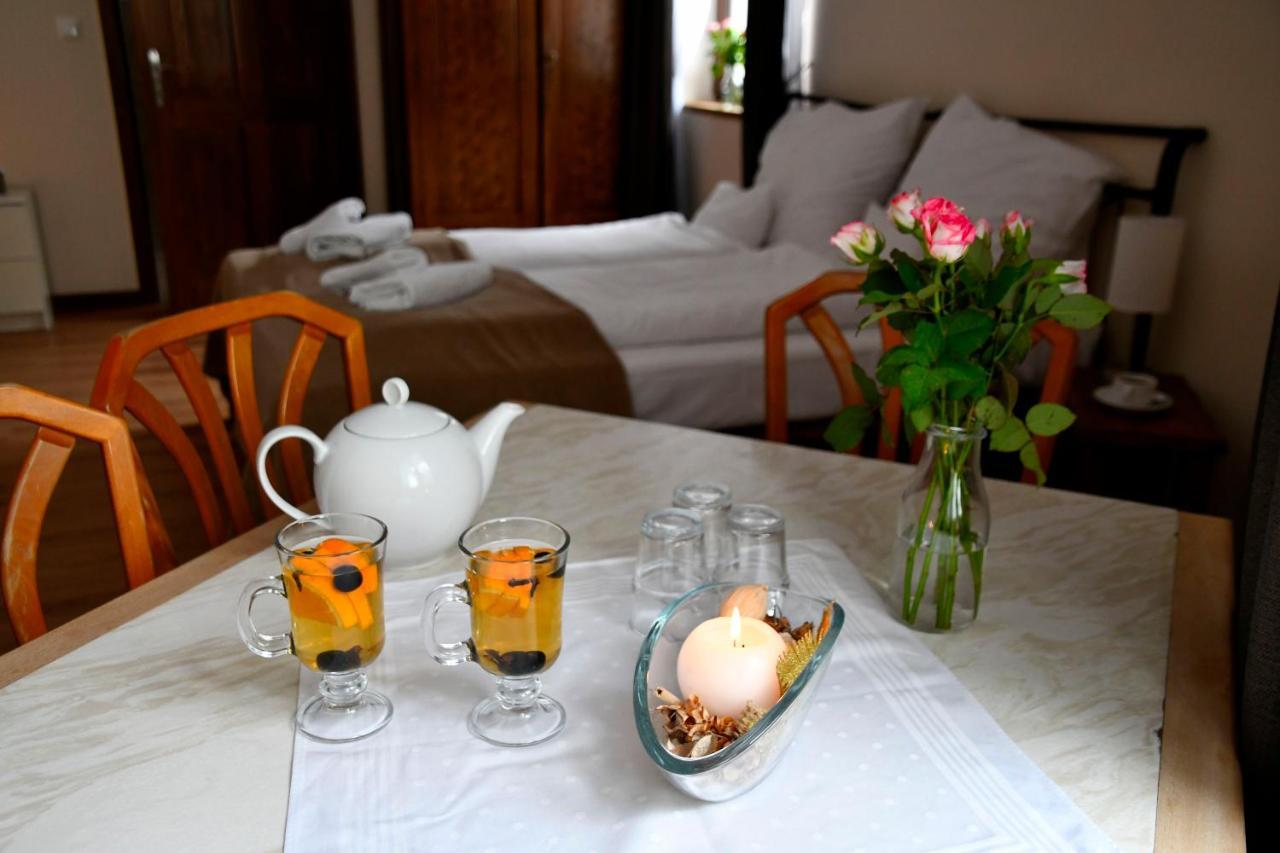 Gosciniec Pod Lubomirem Bed and Breakfast Weglowka  Buitenkant foto