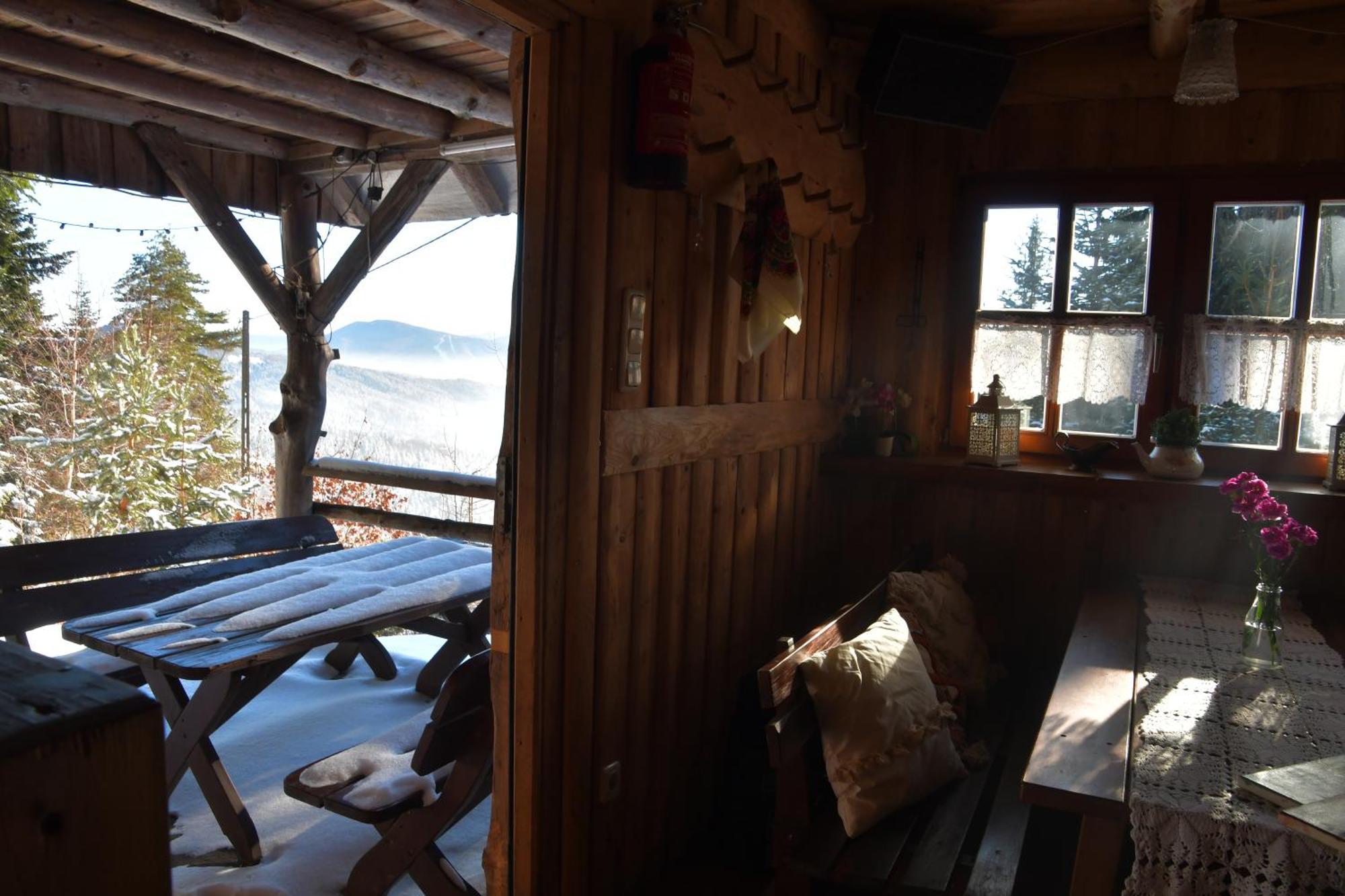 Gosciniec Pod Lubomirem Bed and Breakfast Weglowka  Buitenkant foto
