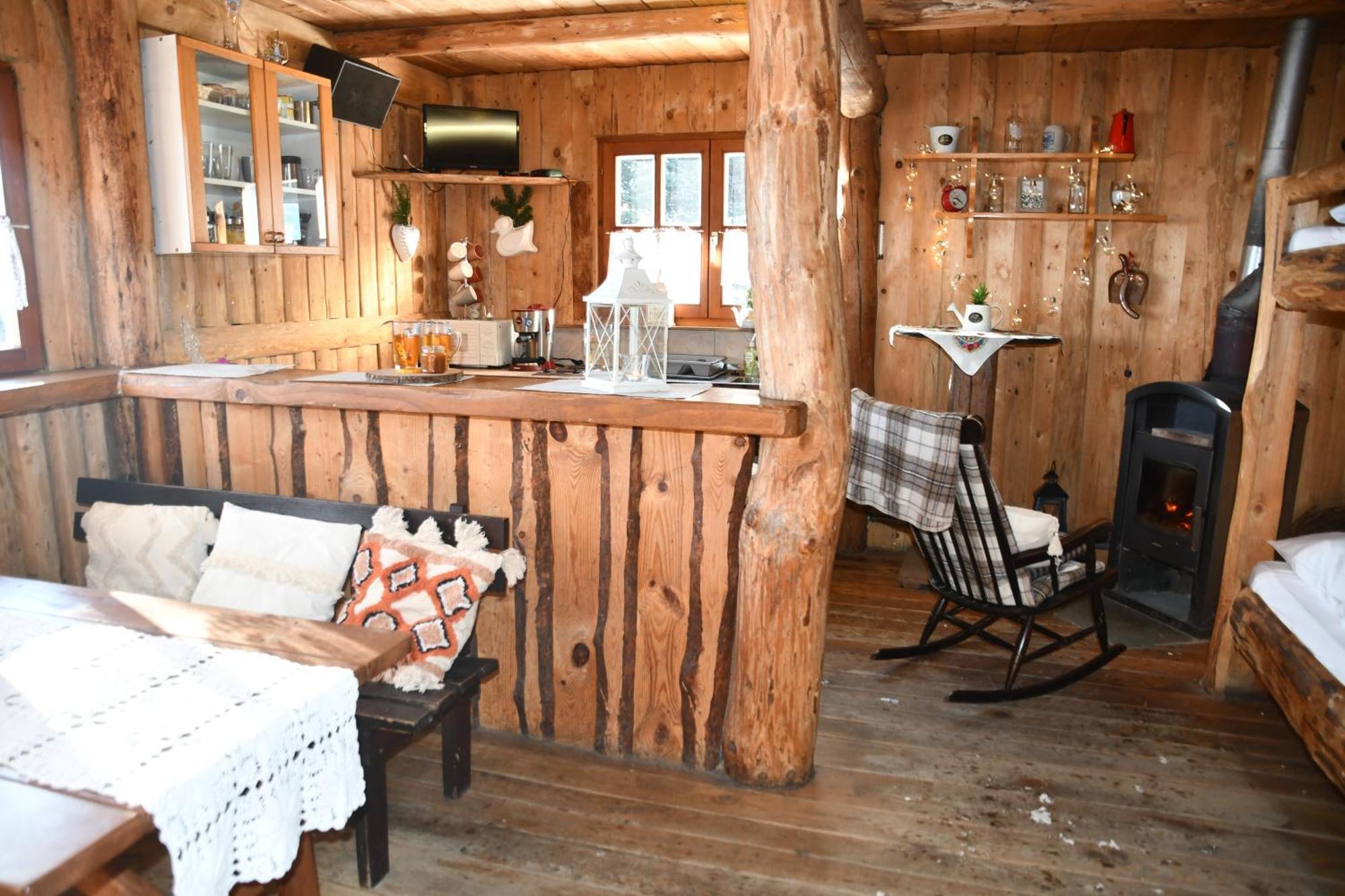 Gosciniec Pod Lubomirem Bed and Breakfast Weglowka  Buitenkant foto