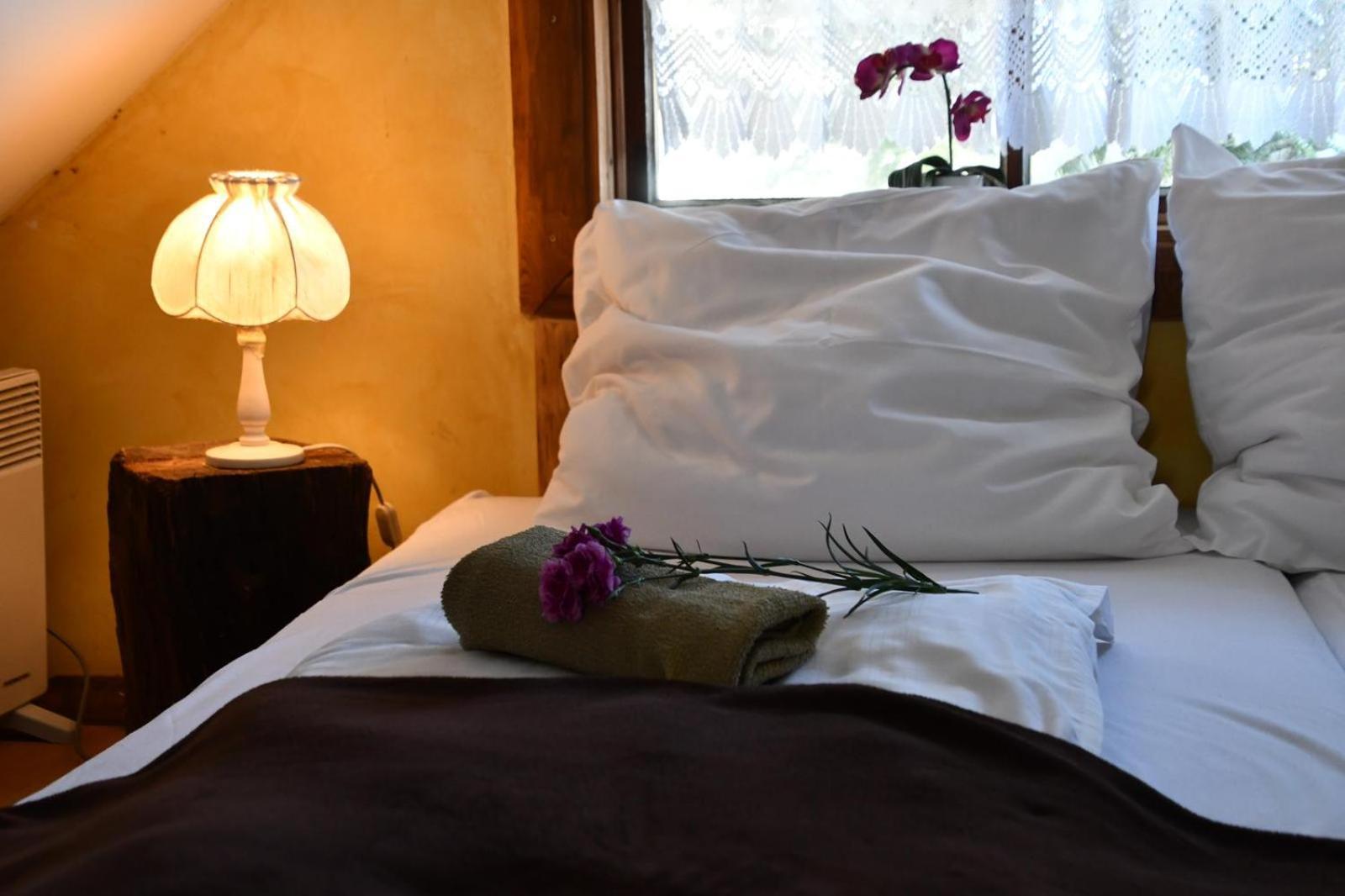 Gosciniec Pod Lubomirem Bed and Breakfast Weglowka  Buitenkant foto